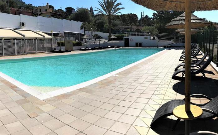 Hotel Calanica Resort