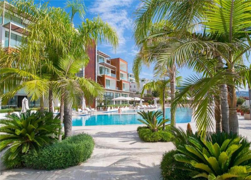 Mivara Luxury Resort & Spa Hotel
