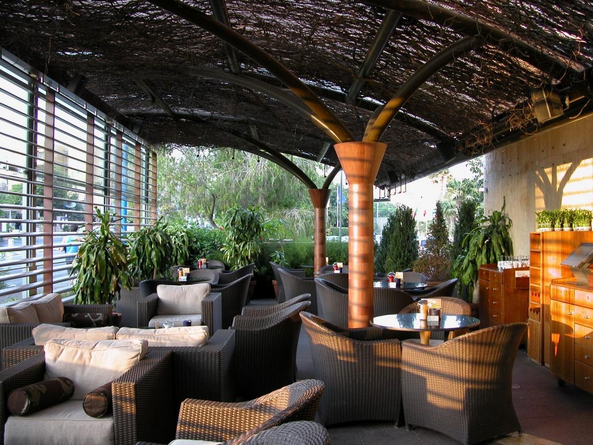 Four Seasons Hotel