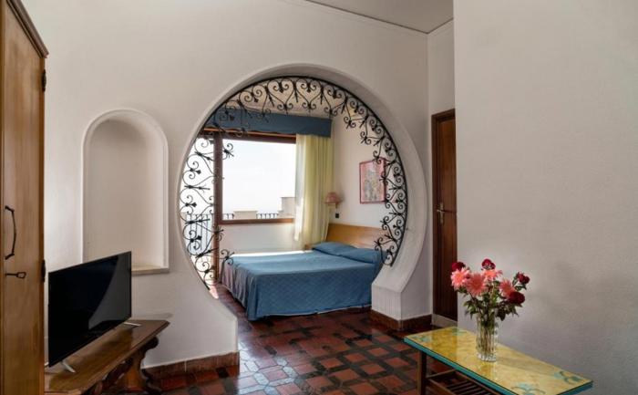 Vello Doro Art Hotel