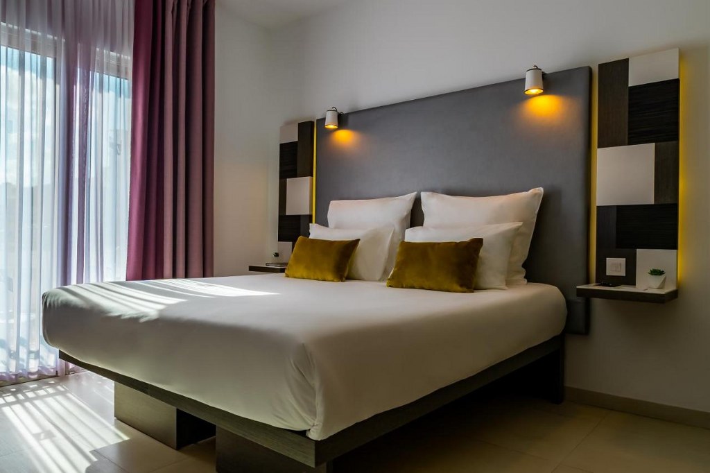 Valentina Hotel