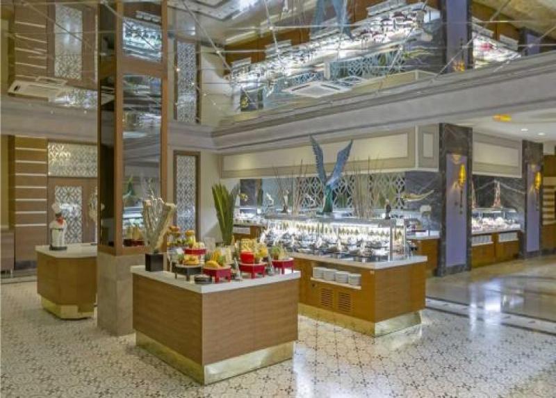 Royal Holiday Palace Hotel
