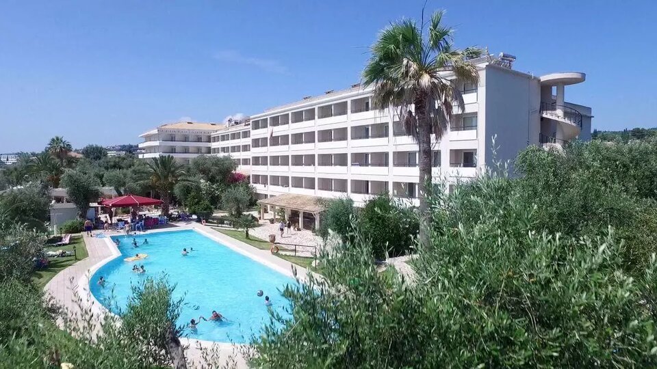 Elea Beach Dassia