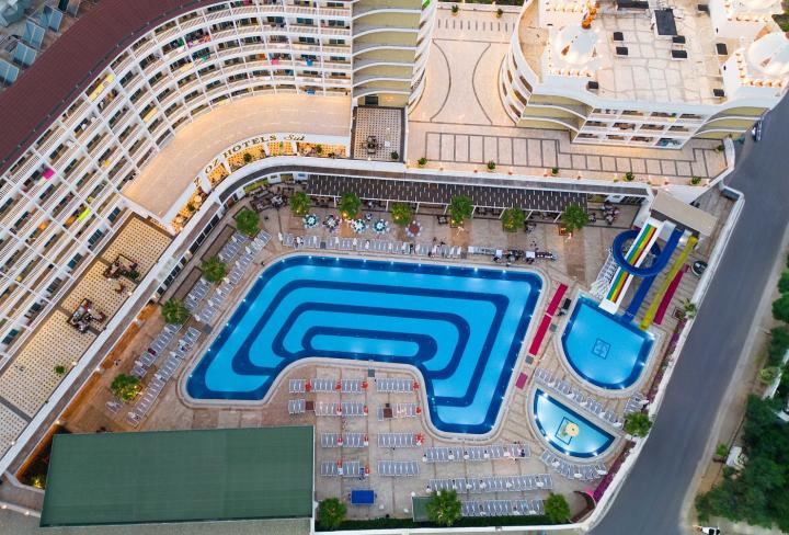 Oz Sui Hotel