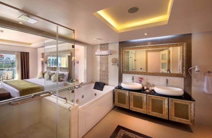 Premier Le Reve Hotel & Spa
