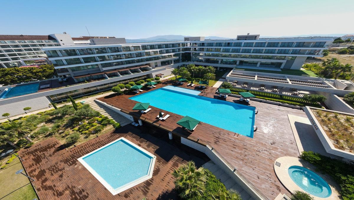 On Live Hotel