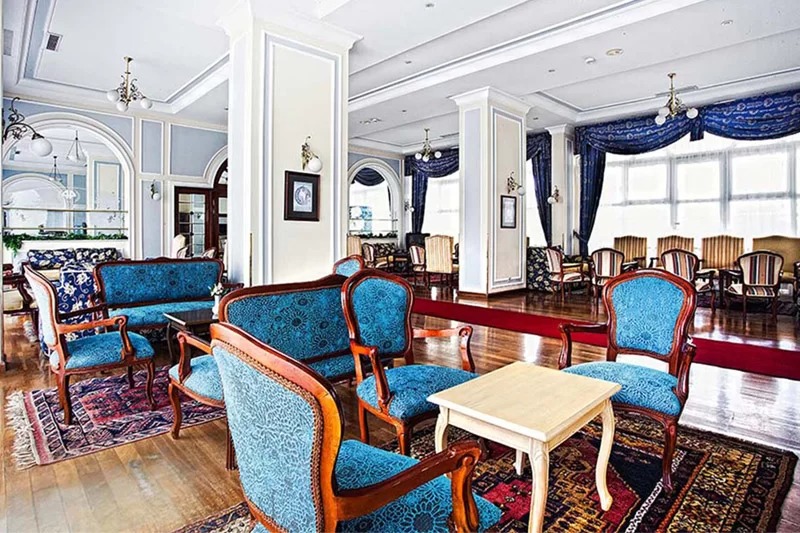 Pasha’s Princess Hotel