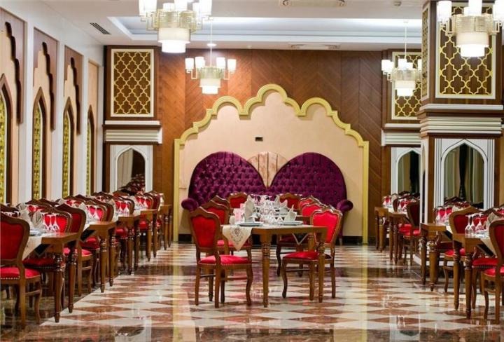 Side Premium Hotel