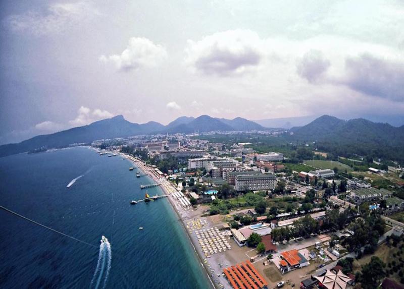 Armas Beach Hotel