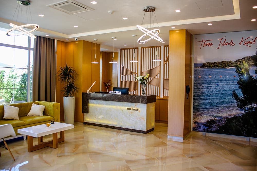 Hotel Luxury