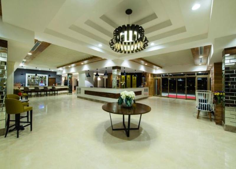 Grand Park Lara Hotel