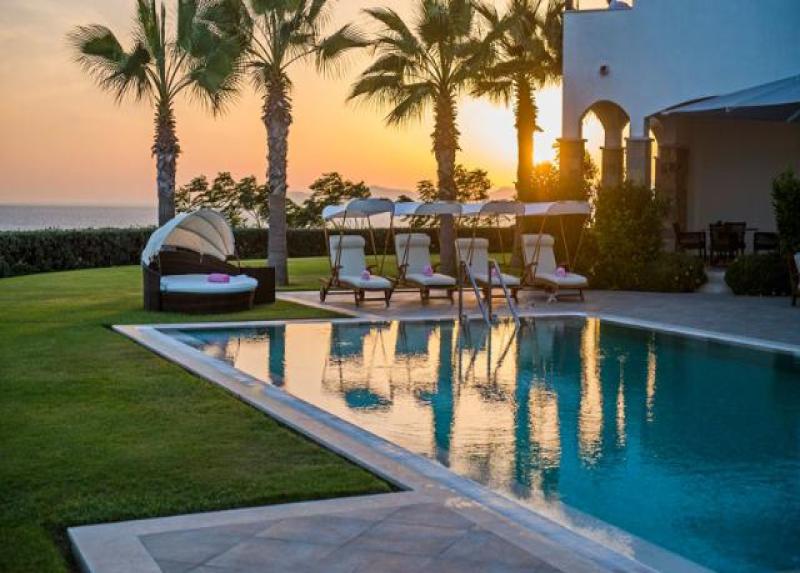 Xanadu Island Hotel