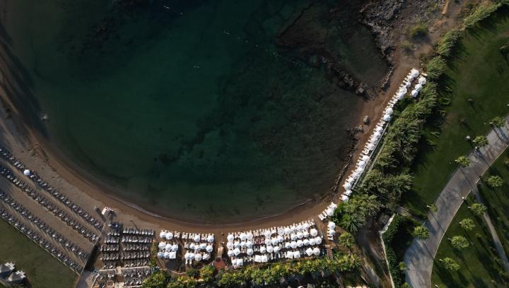 Eos Beach Resort