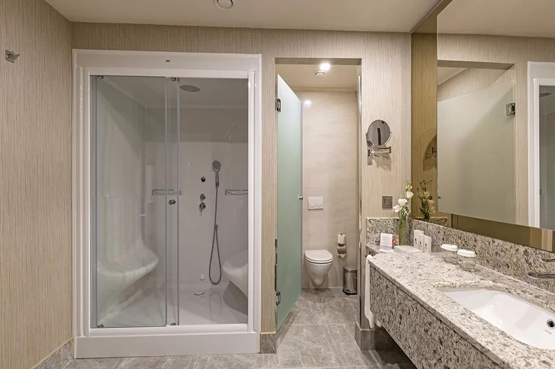 Royal Seginus Hotel