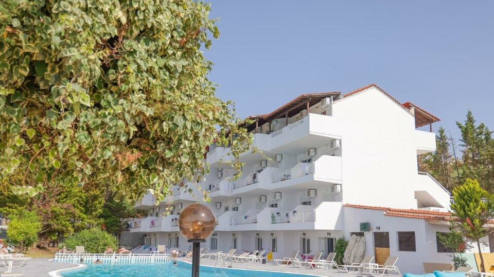 Hotel Haris