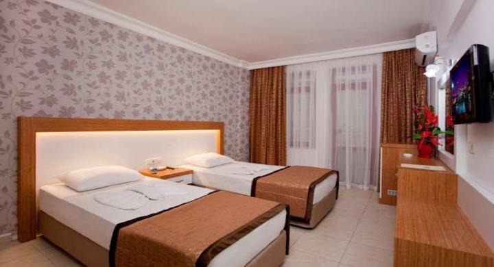 Hotel Diamore