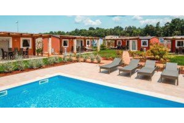 Montažne Hišice Camping Park Umag