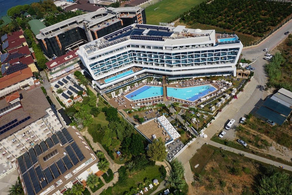 Selene Beach & SPA Hotel