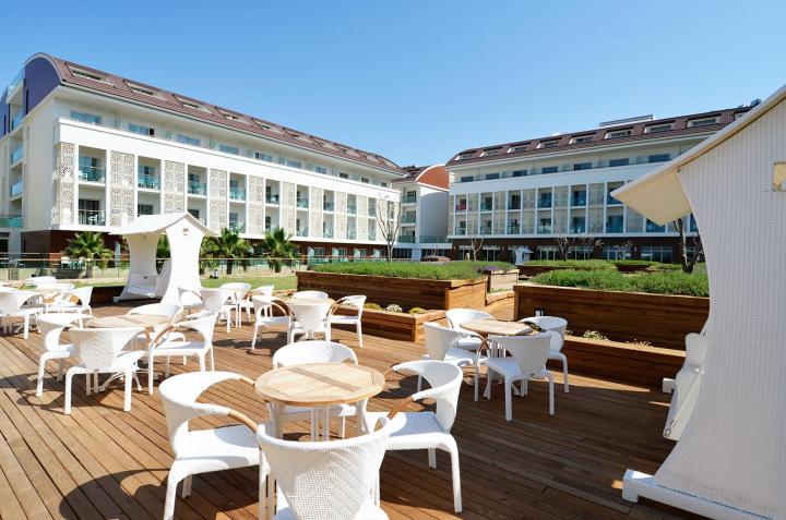 Trendy Verbena Beach