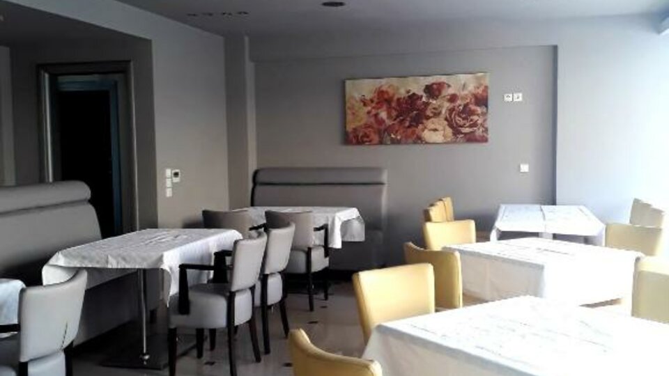 RG Status Hotel