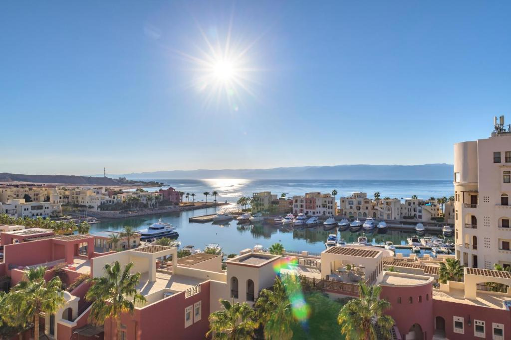  Marina Plaza Hotel Tala Bay