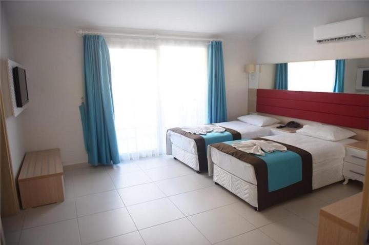 Hotel Marcan Beach