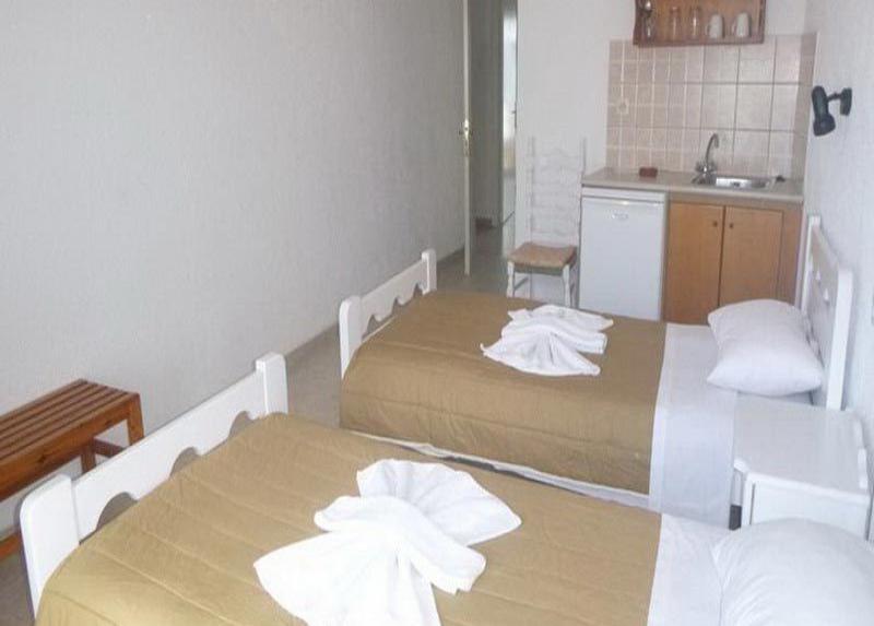 Karafelas Aparthotel