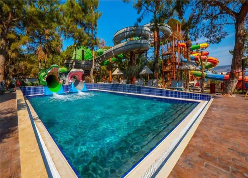 Long Beach Club Nature Hotel