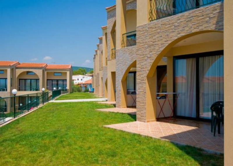 Village Mare Hotel