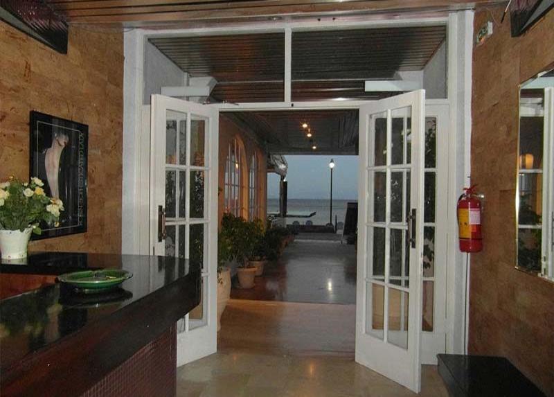 Loutrouvia Hotel