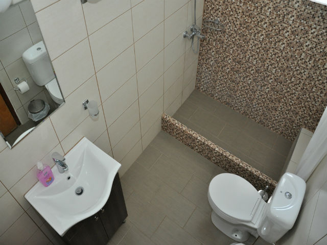 Vila Pashalis