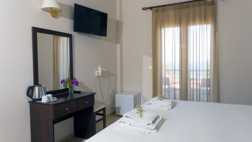 Hotel Paradise Kriopigi