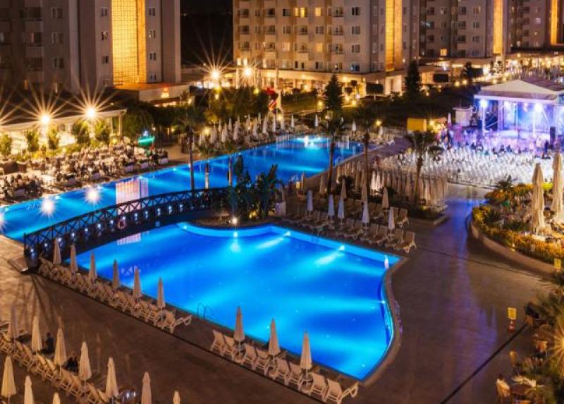 Grand Park Lara Hotel