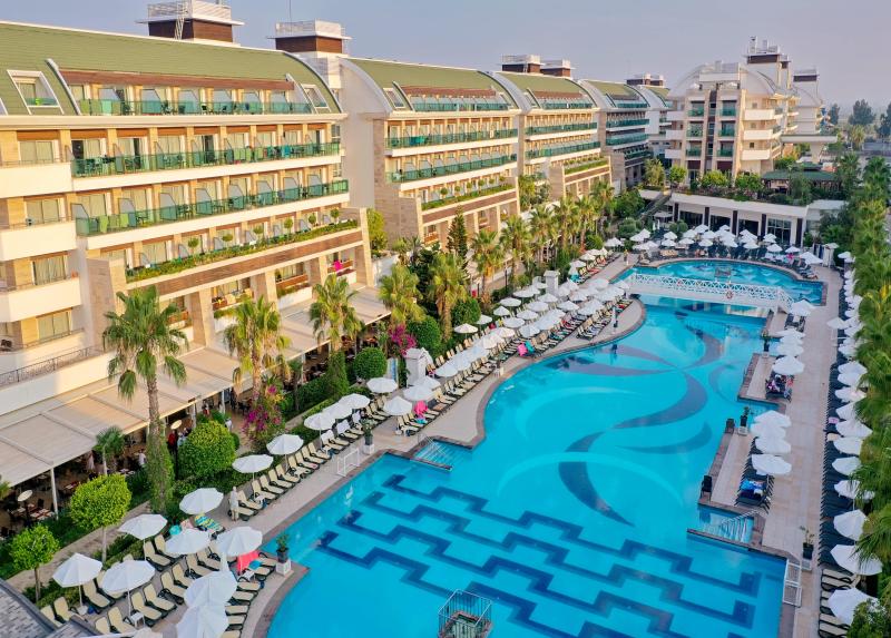 Crystal Waterworld Resort & Spa Hotel