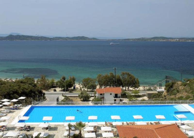 Akrathos Beach Hotel