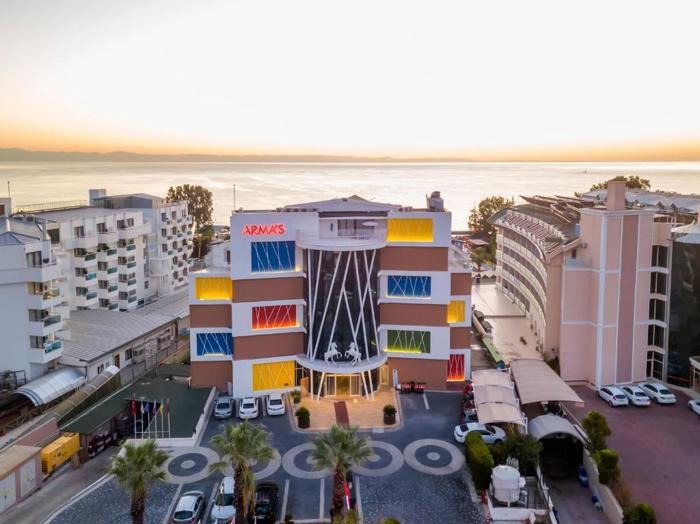 Hotel Armas Beach