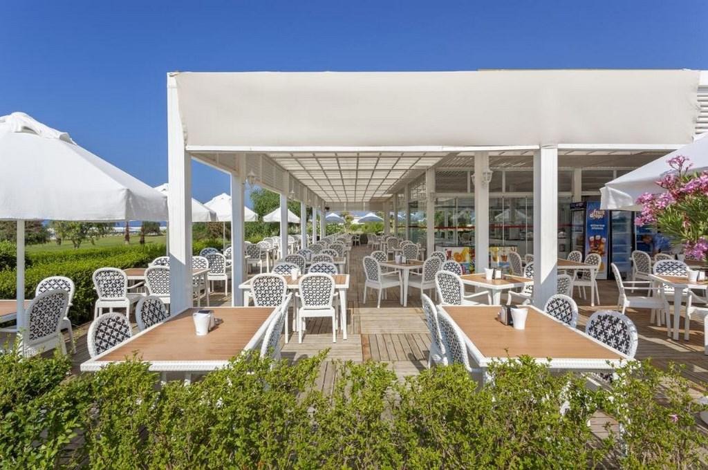 Glamour Resort & Spa
