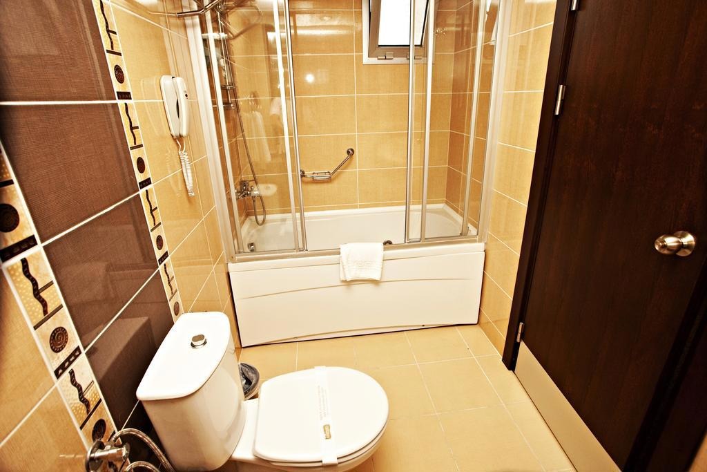 Duqqan Deluxe Hotel (ex. Dabaklar Hotel)