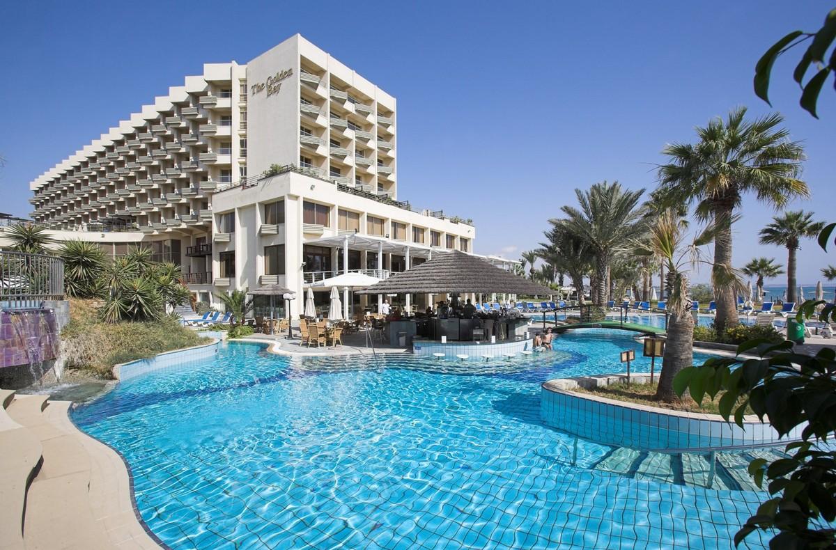 Golden Bay Hotel