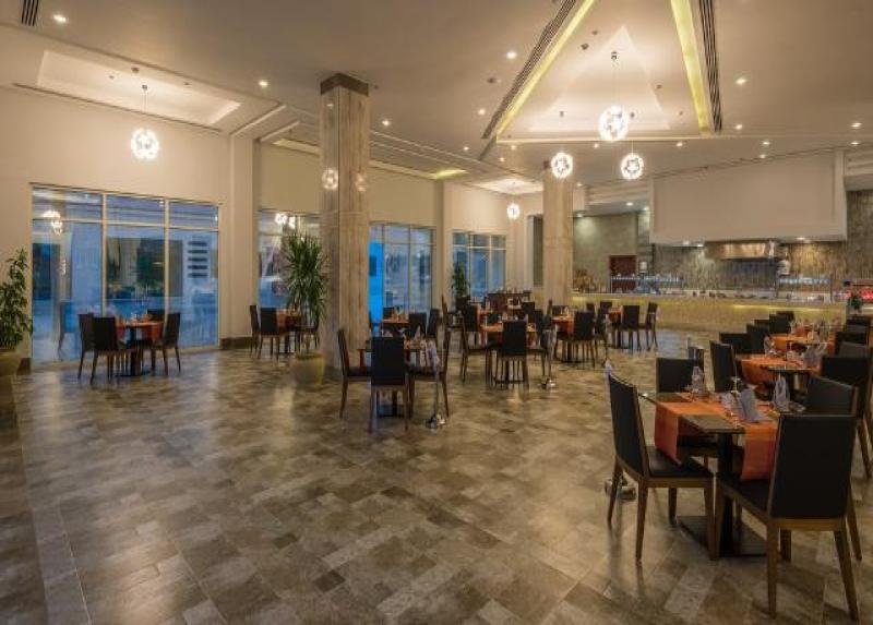 Albatros Sea World Hotel