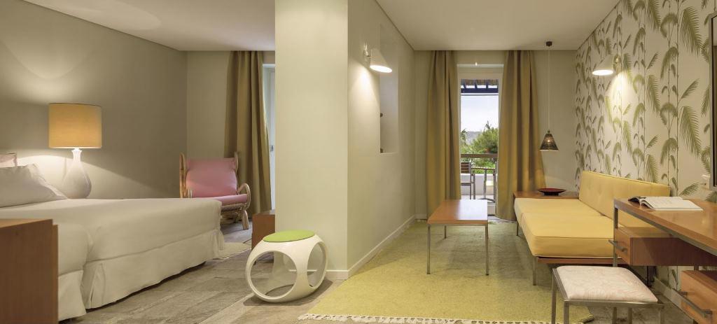 Mykonos Theoxenia Boutique