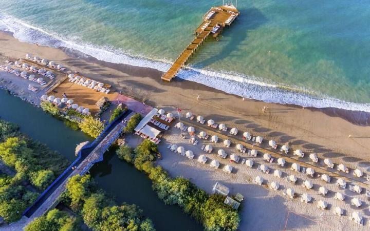 Starlight Resort