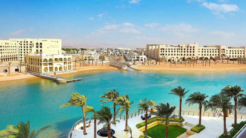Al Manara Luxury Collection Hotel
