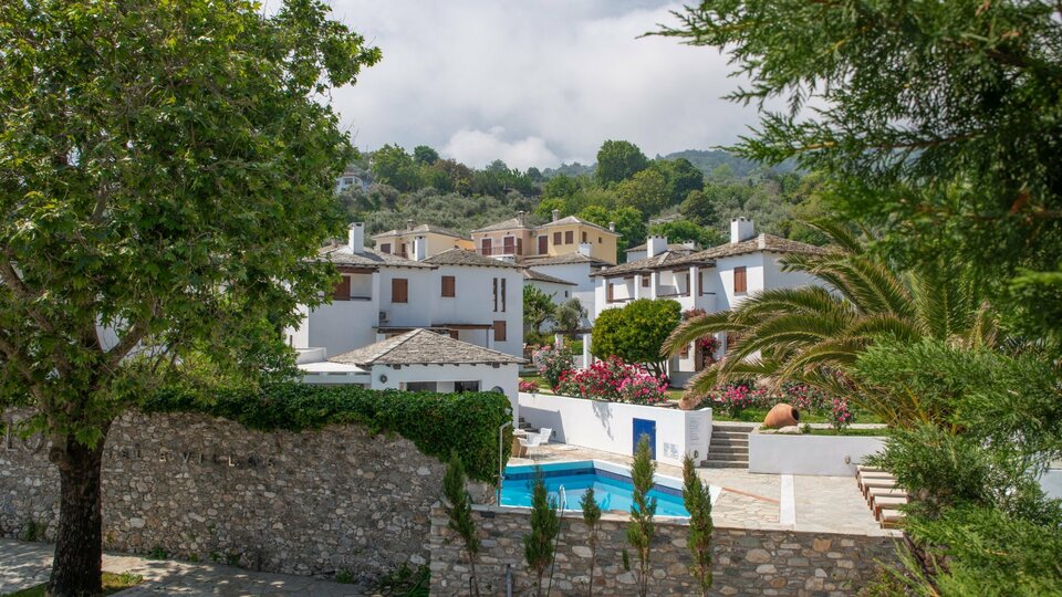 Aeolos Hotel & Villas 