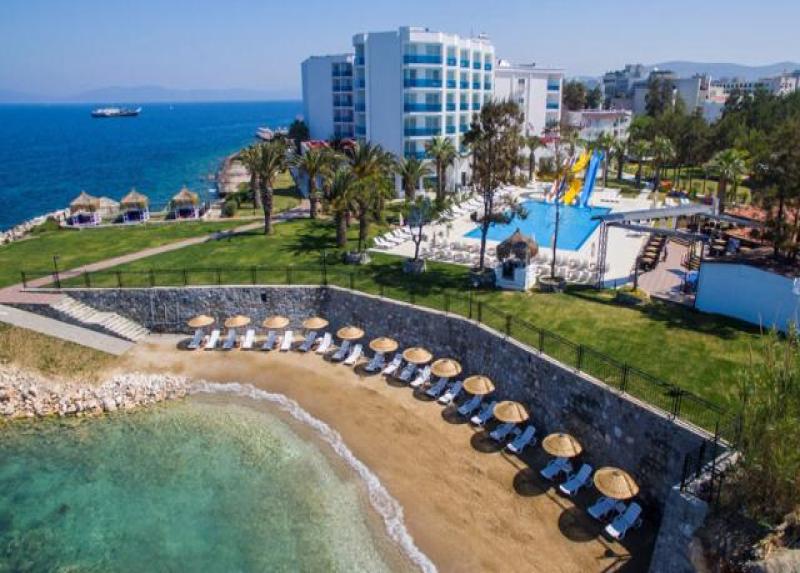 Le Bleu Hotel & Resort Hotel