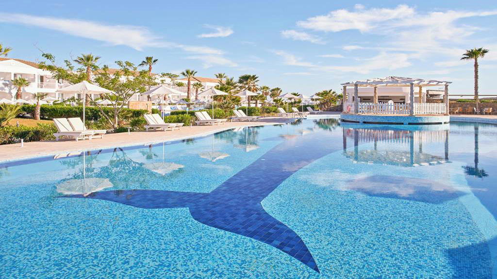 Sandy Beach Resort