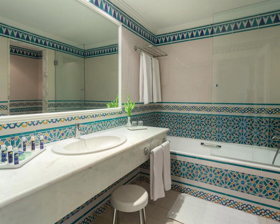 TUI Blue Oceana Suites
