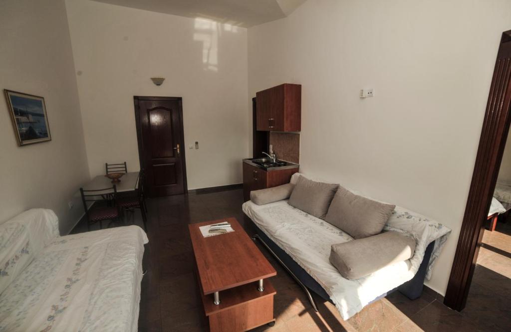 Apartmani Mijović