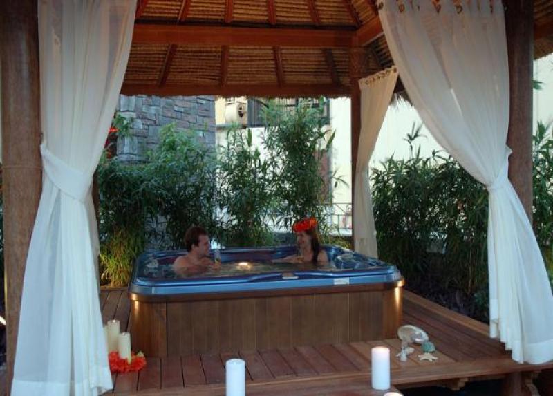 Hawaii Hotel