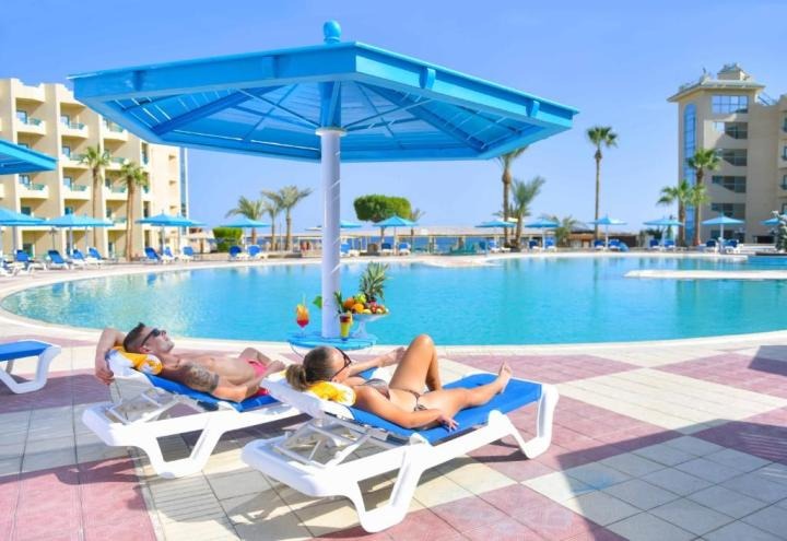Hotelux Marina Beach Resort